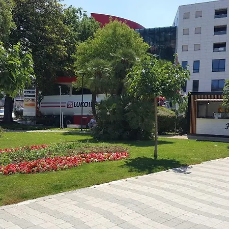 Διαμέρισμα Ivona *