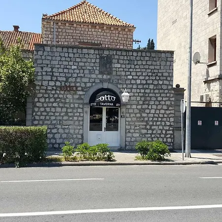Ivona Apartment